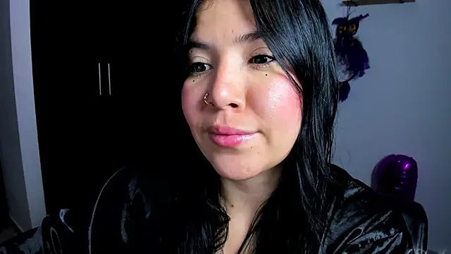 AilynRed online show from 21, 1, 2025