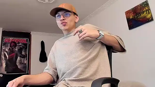 a lejandro 0 8 online show from 25, 12, 2024