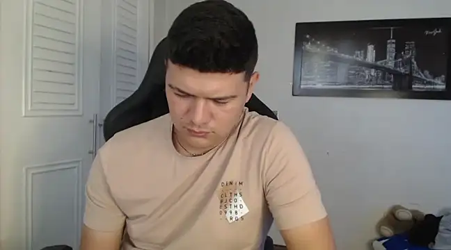 Snapshot of Plug_Control chatting on 18, 1, 2025 Plug Control online show from 18, 1, 2025