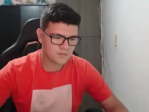 Snapshot of Plug_Control chatting on 27, 2, 2025 Plug Control online show from 27, 2, 2025