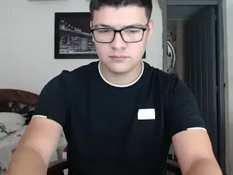 Snapshot of Plug_Control chatting on 13, 3, 2025 Plug Control online show from 13, 3, 2025