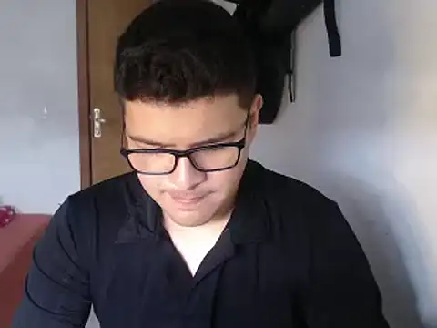 Plug Control online show from 5, 4, 2026