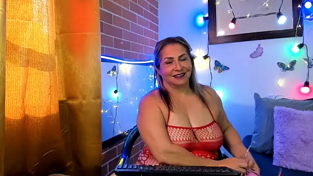 maja hills online show from 27, 2, 2025