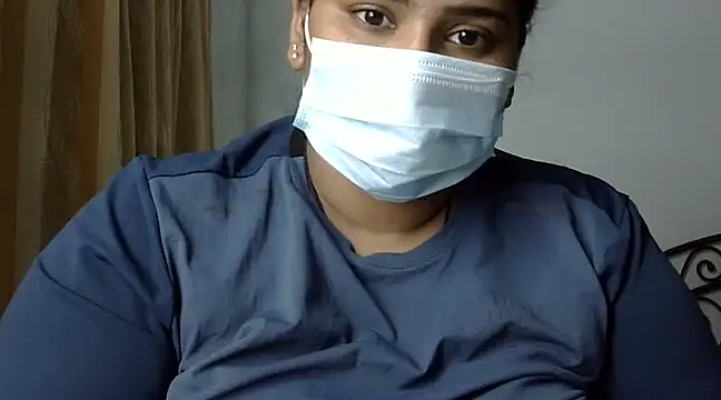 cutelady65 online show from 6, 3, 2025