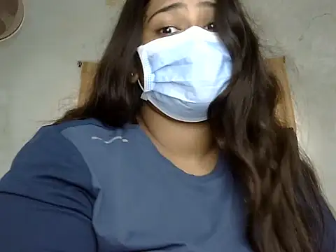 cutelady65 online show from 9, 9, 2025