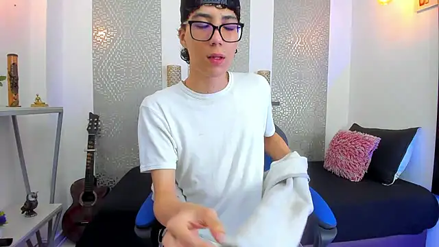 Nikolay Gregori online show from 6, 3, 2025