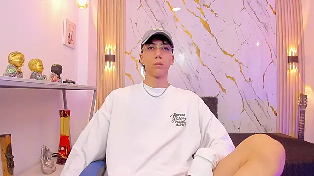 Nikolay Gregori online show from 15, 4, 2026