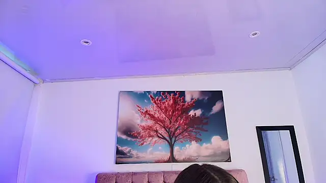 Julianaa Castro  online show from 11, 3, 2026