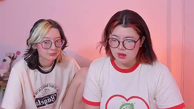 Snapshot of Gaby_Danna chatting on 1, 3, 2025 Gaby Danna online show from 1, 3, 2025