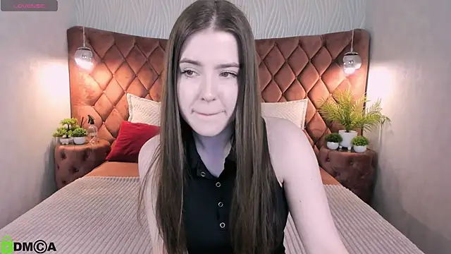 Haley Gars online show from 18, 7, 2026