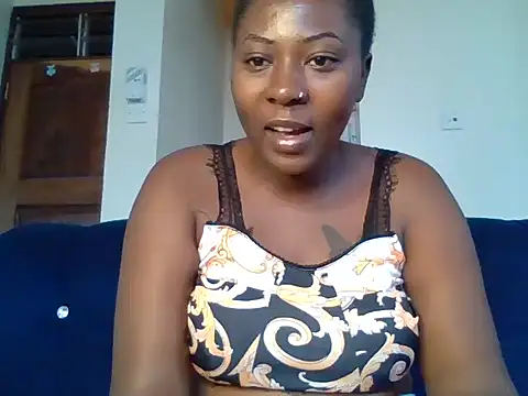 Snapshot of choco_dimples chatting on 3, 2, 2025 choco dimples online show from 3, 2, 2025