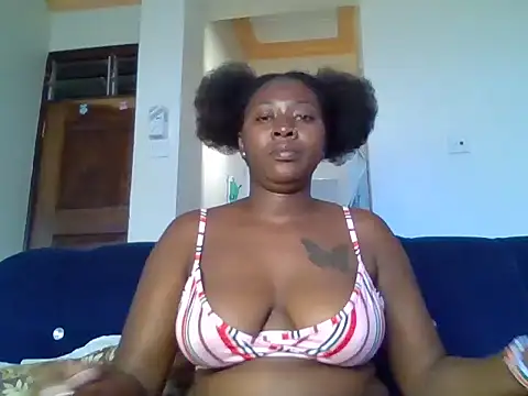 Snapshot of choco_dimples chatting on 24, 2, 2025 choco dimples online show from 24, 2, 2025