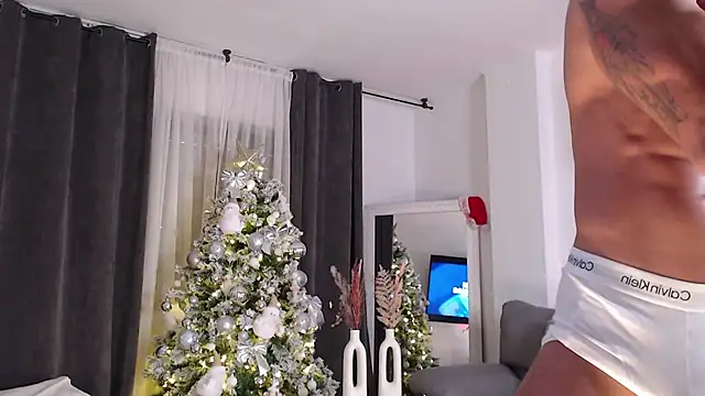 Snapshot of dan01_ chatting on 9, 12, 2024 dan01 online show from 9, 12, 2024