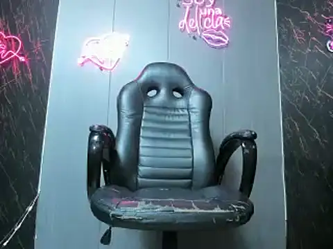 Snapshot of china_black_ chatting on 17, 1, 2025 china black online show from 17, 1, 2025