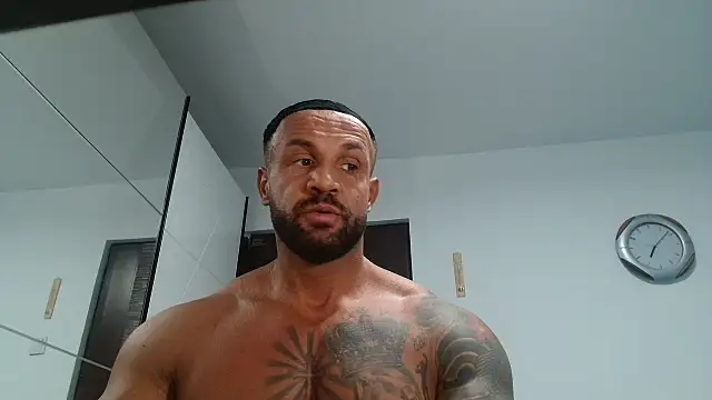 Magnificmuscles89 online show from 9, 2, 2026