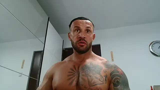 Magnificmuscles89 online show from 27, 3, 2026