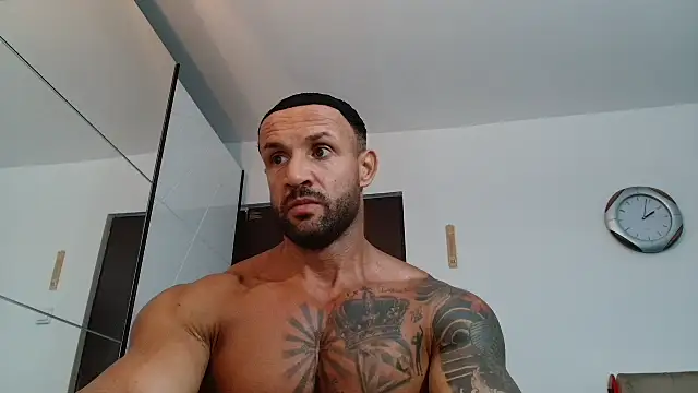 Snapshot of Magnificmuscles89 chatting on 15, 6, 2026 Magnificmuscles89 online show from 15, 6, 2026