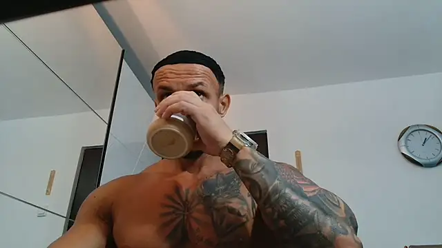 Snapshot of Magnificmuscles89 chatting on 16, 6, 2026 Magnificmuscles89 online show from 16, 6, 2026