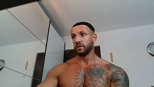 Snapshot of Magnificmuscles89 chatting on 24, 6, 2026 Magnificmuscles89 online show from 24, 6, 2026