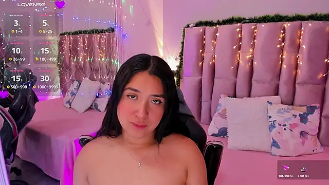 Snapshot of NikyBrookss chatting on 28, 11, 2025 NikyBrookss online show from 28, 11, 2025