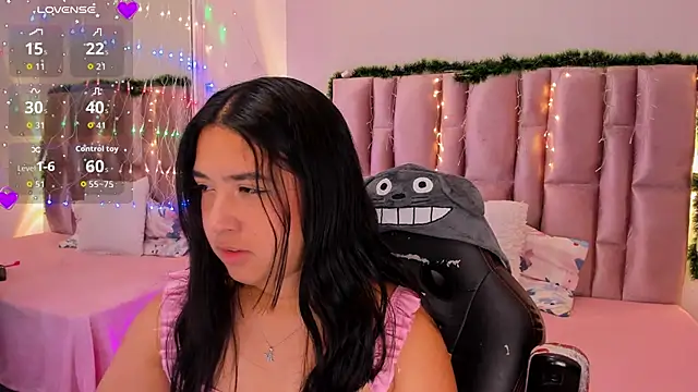 Snapshot of NikyBrookss chatting on 4, 12, 2025 NikyBrookss online show from 4, 12, 2025