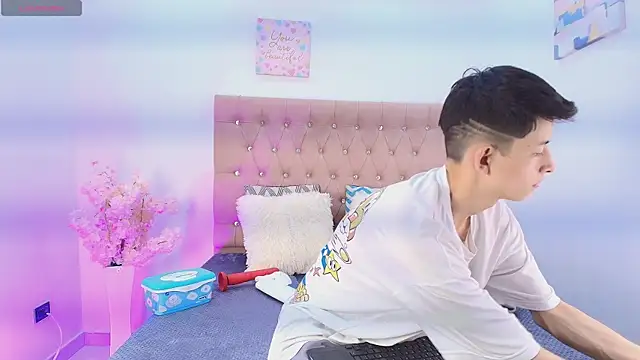 MaikCarver online show from 9, 9, 2025