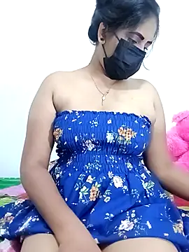 Snapshot of SLZAARA chatting on 2, 12, 2025 SLZAARA online show from 2, 12, 2025