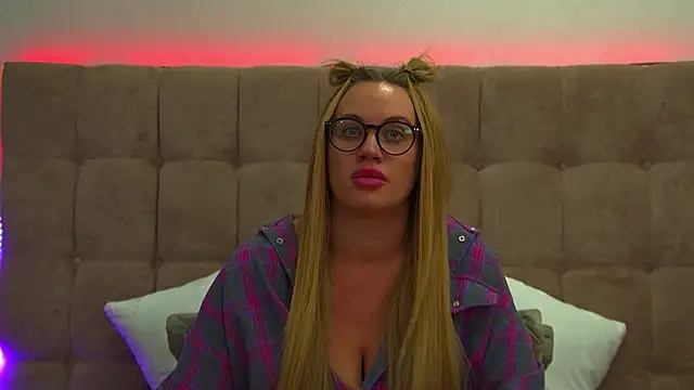 MariaNeumann online show from 29, 1, 2025