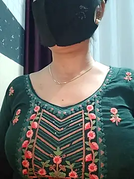 Aishwaryaa 69 online show from 26, 2, 2025