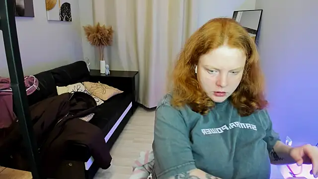 Cassie xKiss online show from 27, 3, 2026