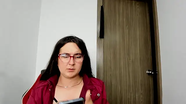 Sweet-Suck69 online show from 5, 3, 2025