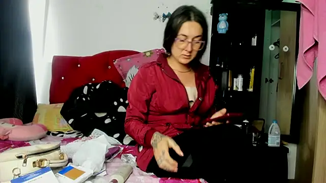 Sweet-Suck69 online show from 20, 10, 2025