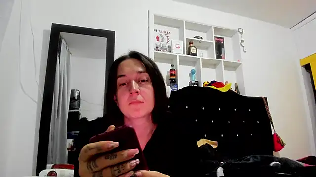 Sweet-Suck69 online show from 23, 2, 2026