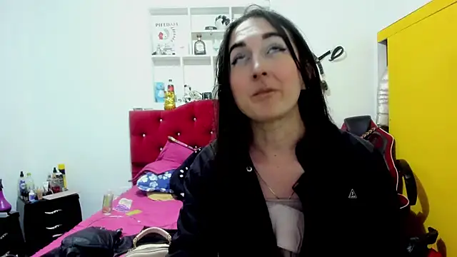 Sweet-Suck69 online show from 8, 5, 2026