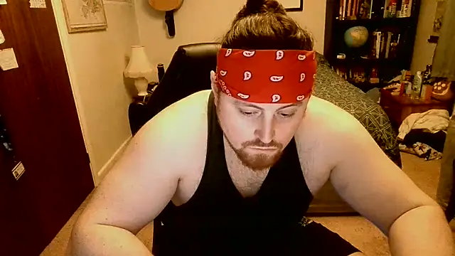 Snapshot of Hairy_Guy30 chatting on 8, 3, 2025 Hairy Guy30 online show from 8, 3, 2025