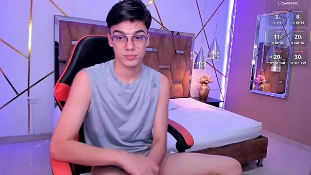 Gerony  online show from 11, 3, 2025