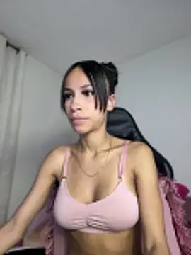 Miaa love6969 online show from 19, 6, 2026