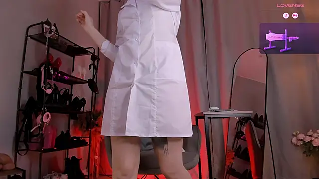 AnnaTrueno online show from 12, 4, 2026