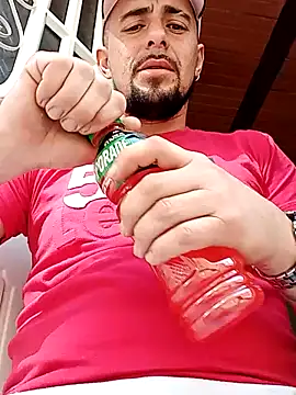 Snapshot of fire_menxxx001 chatting on 8, 2, 2025 fire menxxx001 online show from 8, 2, 2025