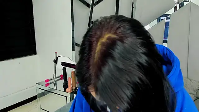 Catherinee69 x online show from 11, 2, 2025