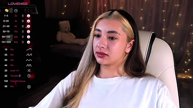 DarlaLike online show from 1, 2, 2025