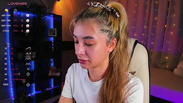 DarlaLike online show from 6, 3, 2025