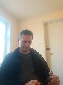 Viause Kentauelle online show from 25, 2, 2025