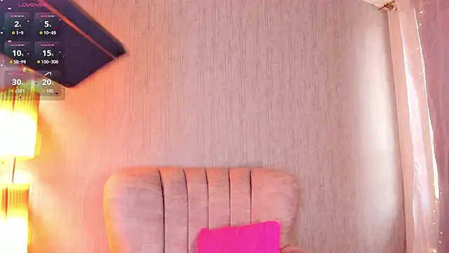 lunar leen online show from 28, 2, 2026