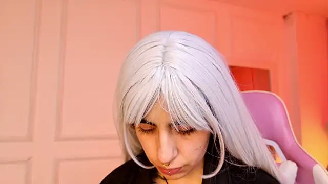 Snapshot of _Artemisa_X chatting on 13, 10, 2025 Artemisa X online show from 13, 10, 2025