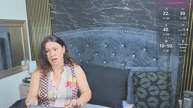 charlotte  G online show from 11, 4, 2026