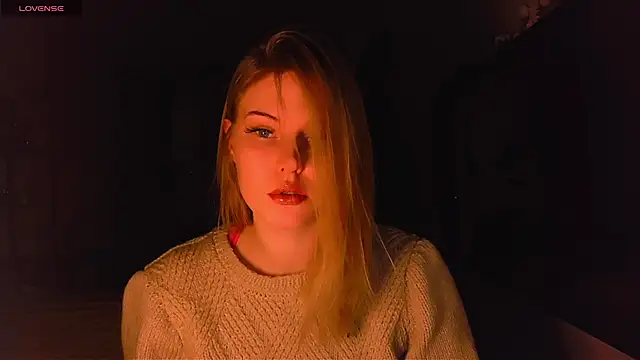 VoluptuousDreams online show from 20, 2, 2025