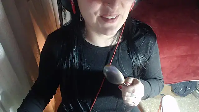 lady rolinga online show from 9, 7, 2026