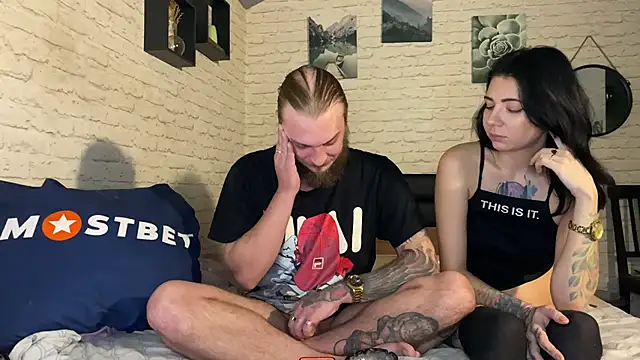 Snapshot of leesmoke chatting on 16, 12, 2024 leesmoke online show from 16, 12, 2024