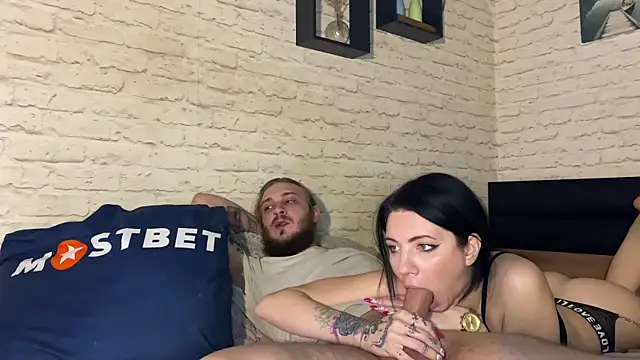 Snapshot of leesmoke chatting on 11, 2, 2025 leesmoke online show from 11, 2, 2025